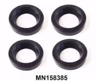 China Mitsubishi L200 2.5did Diesel Engine Spare Parts Kb4t Rocker Cover Oil Seal OEM MN158385 supplier