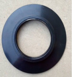 China Black Round High Precision Rear End Oil Seal For Perkings Engine OEM 198636170 supplier